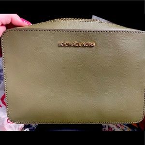 Small Crossbody Michael Kors Purse